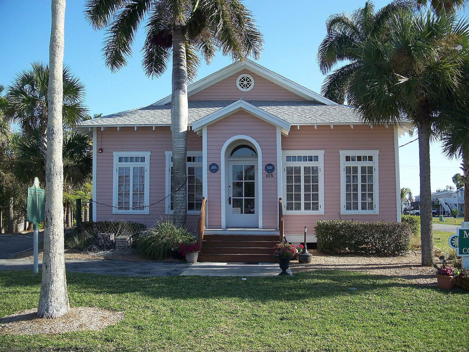 Everglades City Florida Laundry